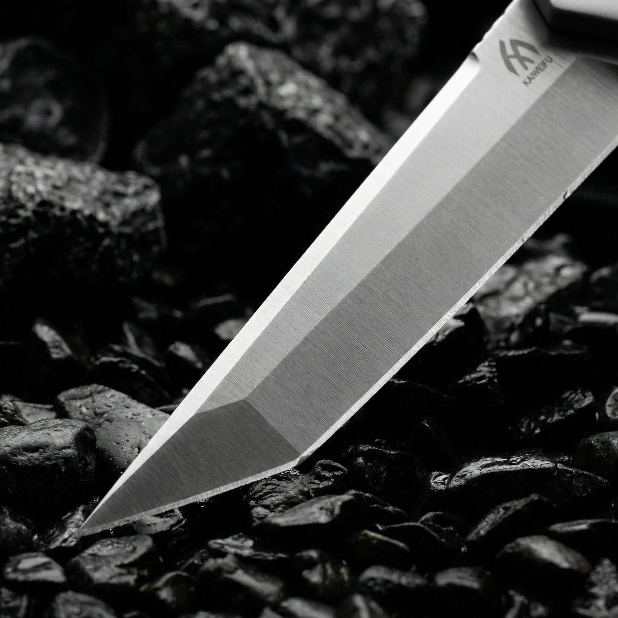Cuchillo plegable táctico para exteriores de senderismo y camping - imagen 2