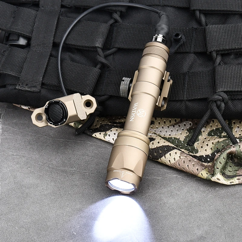 Linterna táctica SureFire Scout LED blanca para riel Picatinny - imagen 2