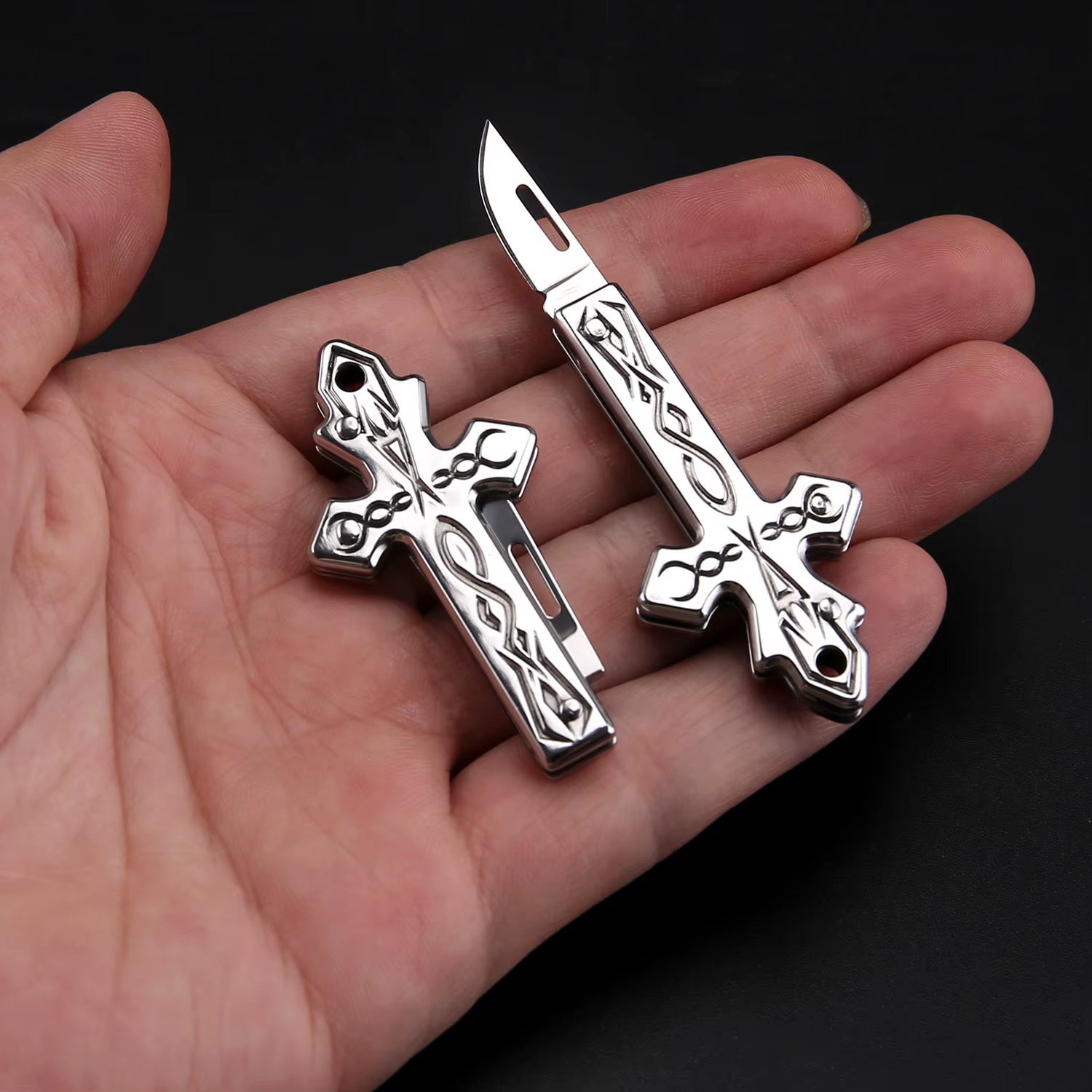 Navaja plegable mini de cruz, colgante y llavero multipropósito - imagen 3