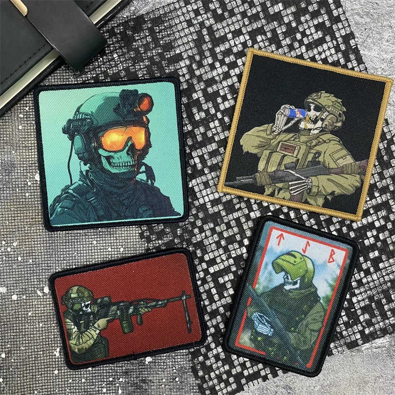 Parche táctico calavera con rifle – Velcro para mochila y equipo - imagen 3