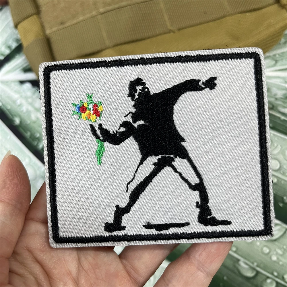 Parche táctico bordado MOLLE Banksy Wandal Morale con velcro - imagen 2