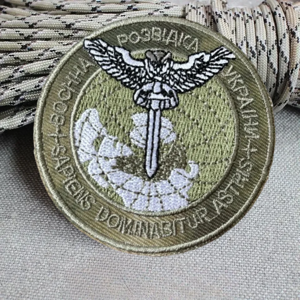 Parche morale alas Espada de hierro – Velcro táctico para brazalete o mochila - imagen 5