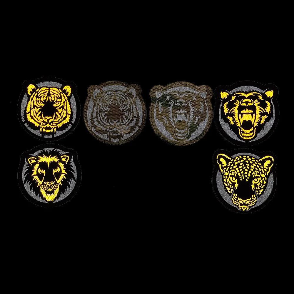 Parche táctico reflectante cabeza de tigre con gancho y bucle
