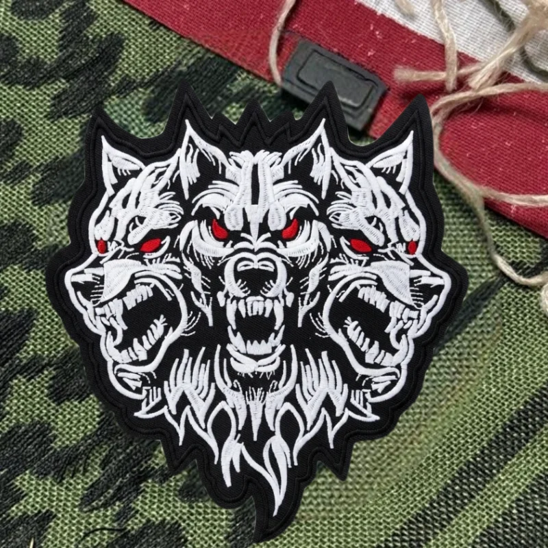 Parche bordado perro de tres cabezas – Insignia táctica termoadhesiva - imagen 5