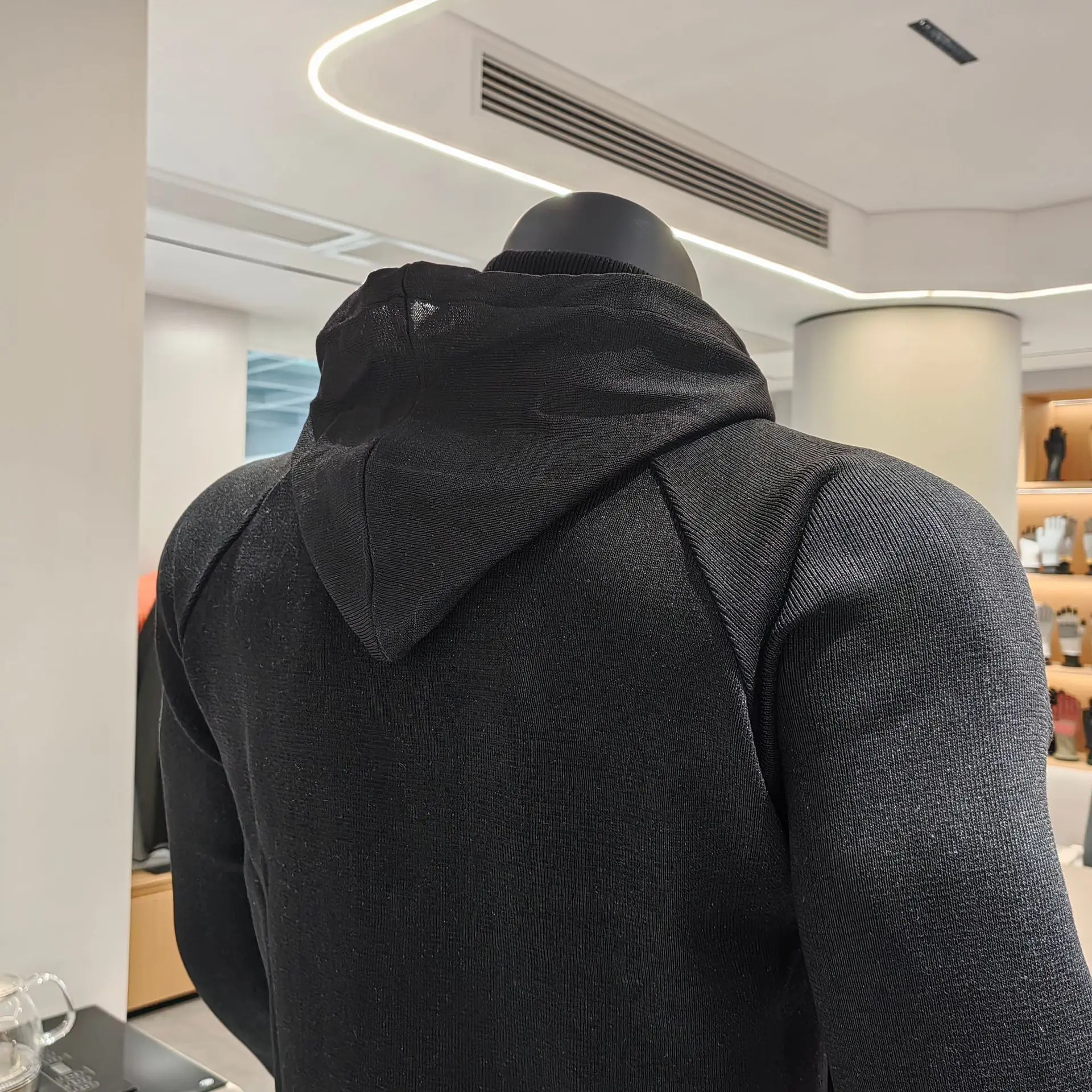 Sudadera anticorte EN388 HPPE resistente a cortes y cuello - imagen 3