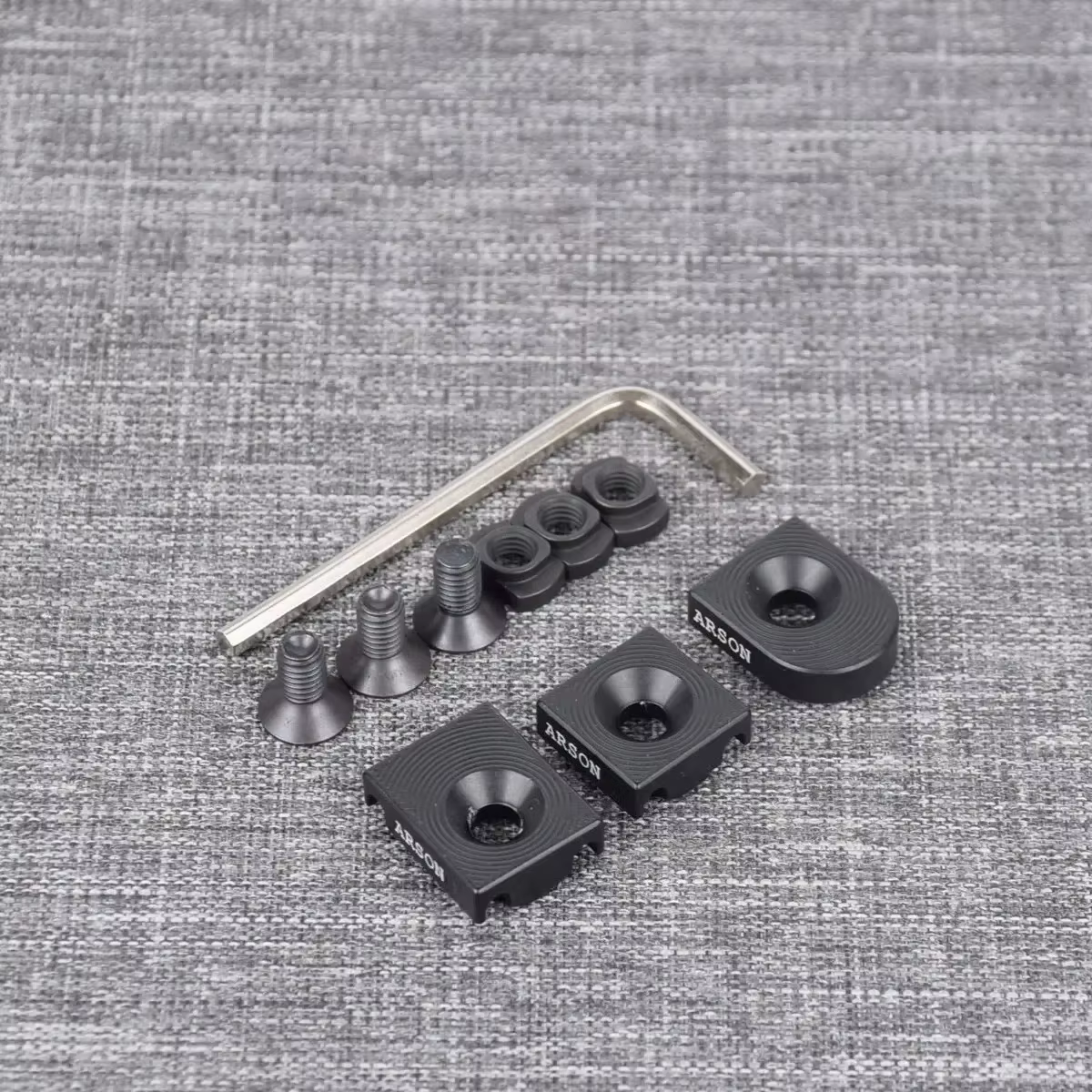 Gestión cables MLOK Arson para SureFire M300 M600 - imagen 3