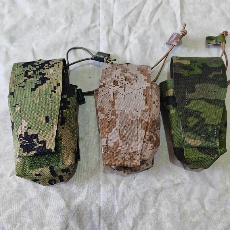 Bolsa táctica para radio y porta cargadores desmontable de nailon - imagen 4