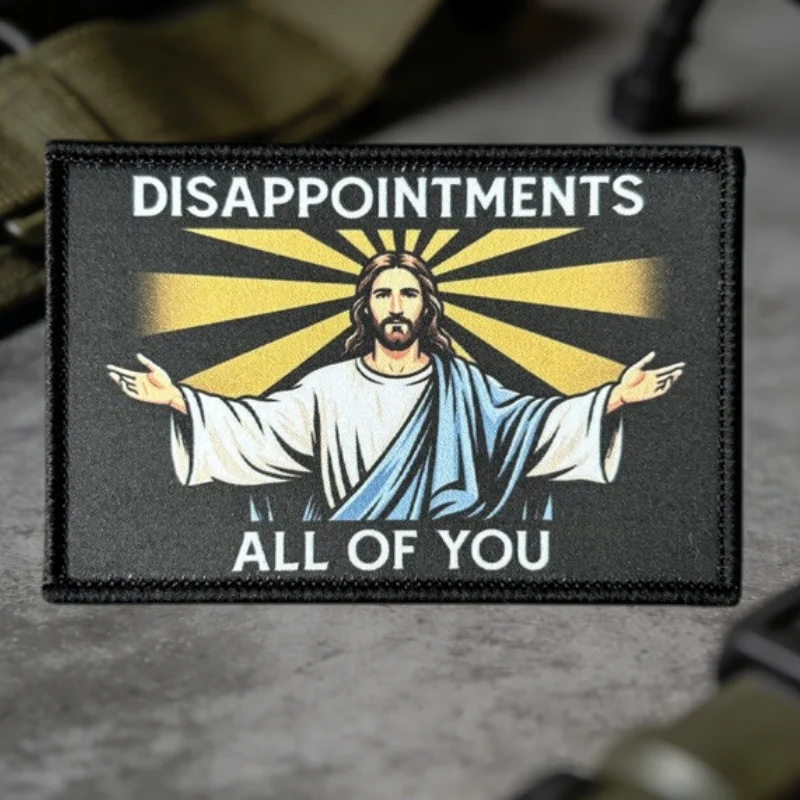Parche táctico Jesús estampado con cierre velcro para MOLLE y ropa - imagen 3