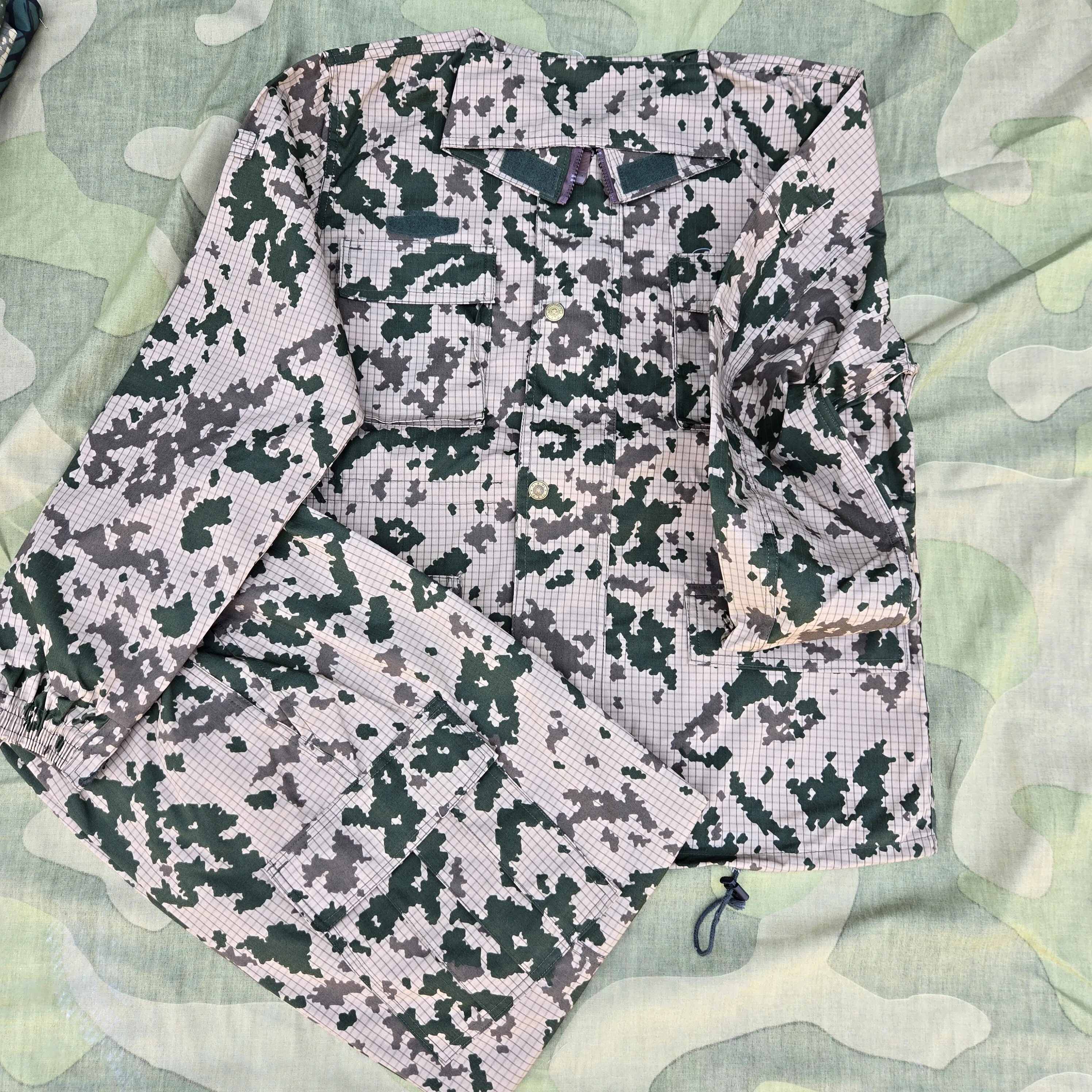 Conjunto de camuflaje táctico gris para hombre – Pantalón de asalto - imagen 3