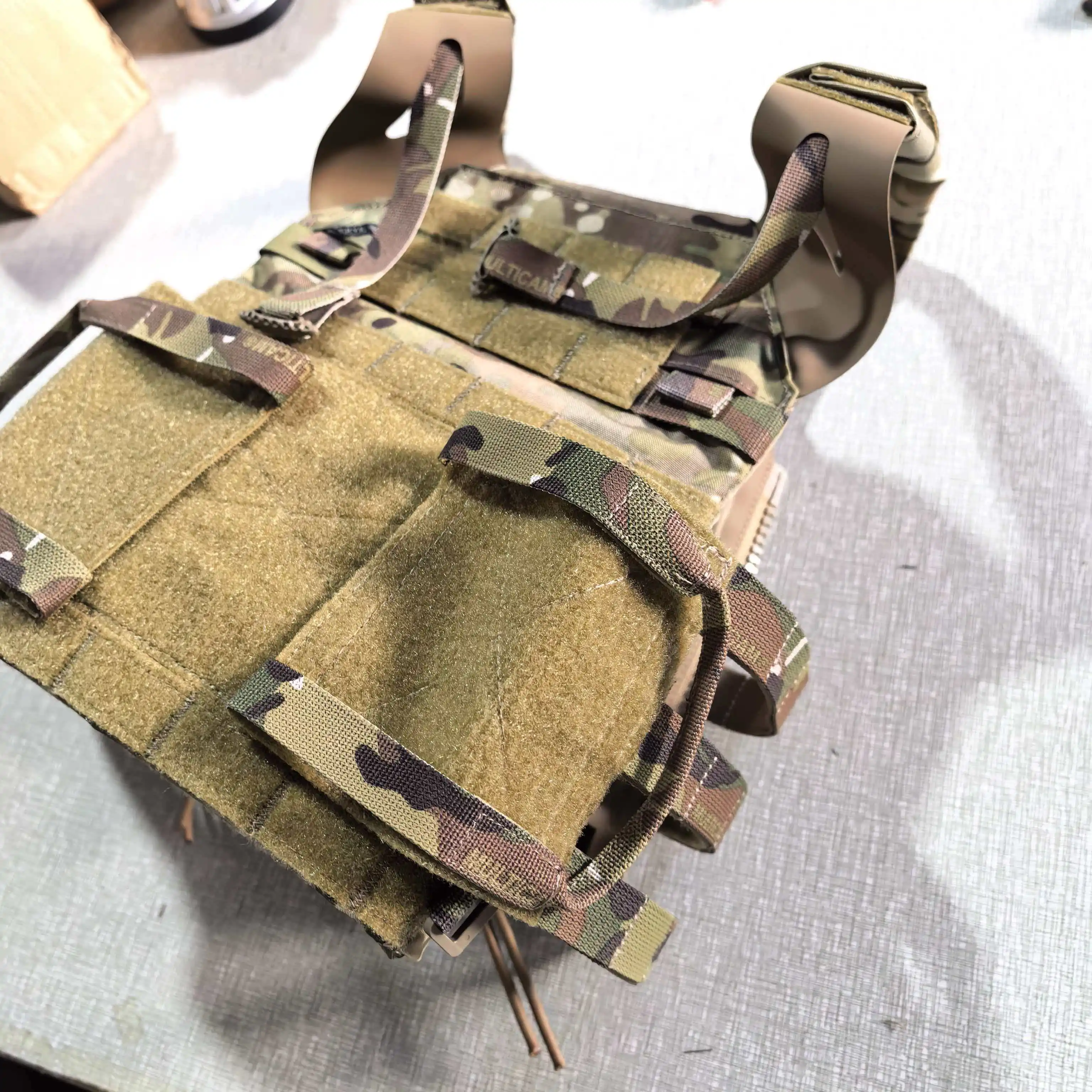Chaleco táctico JPC Multicam portaplacas MOLLE de alta densidad - imagen 3