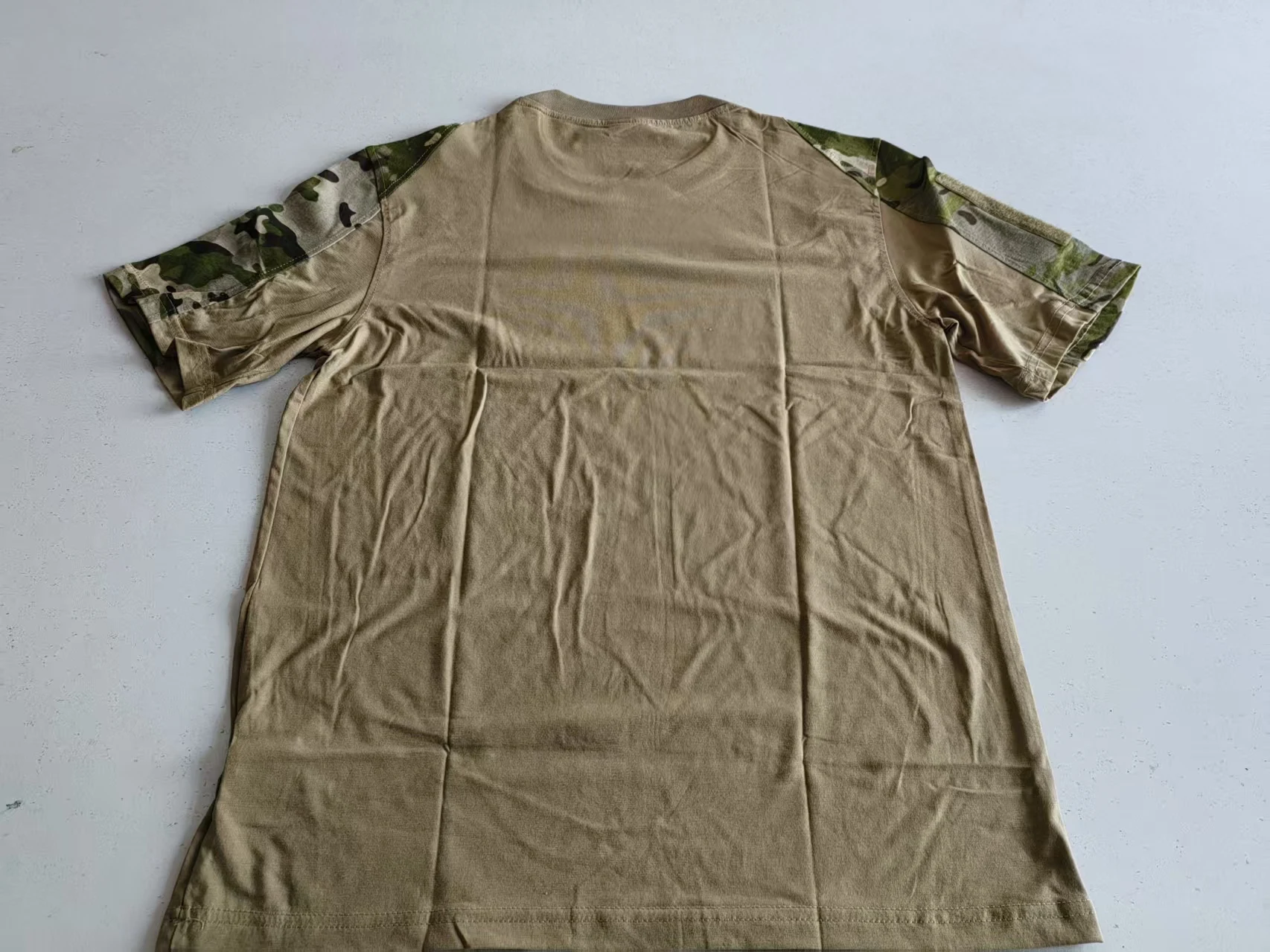 Camiseta táctica secado rápido camuflaje retales – manga corta - imagen 3