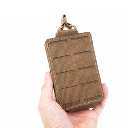 Bolsa táctica Molle M4 para pistola y linterna con tapa abierta