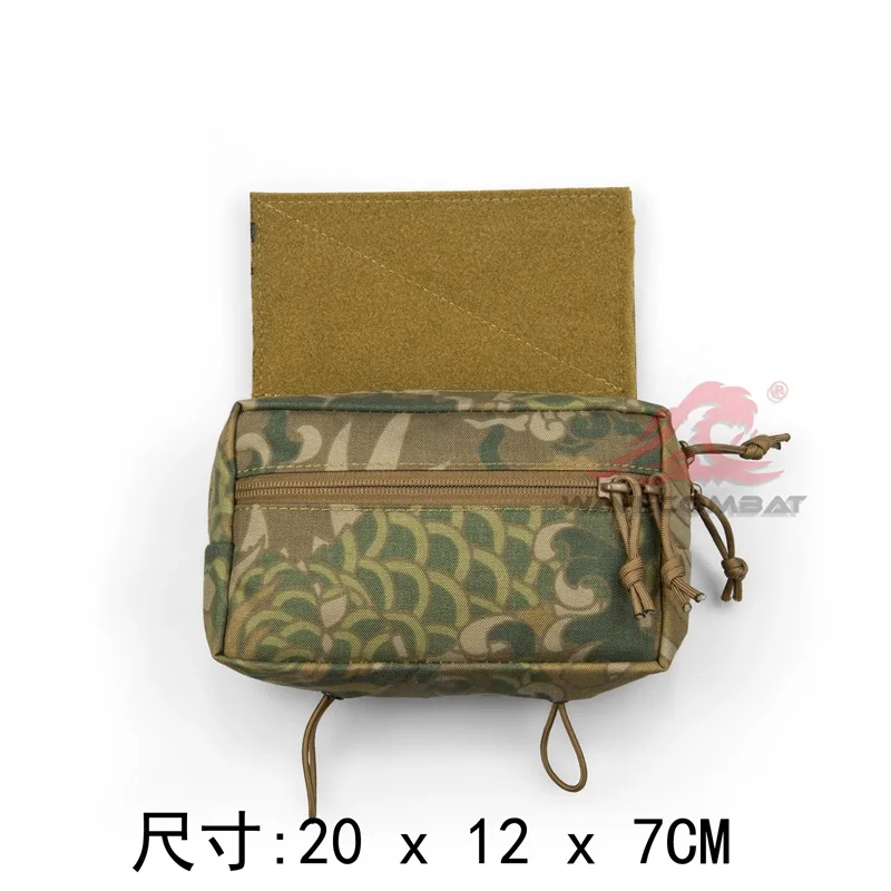 Bolso con patrón de dragón