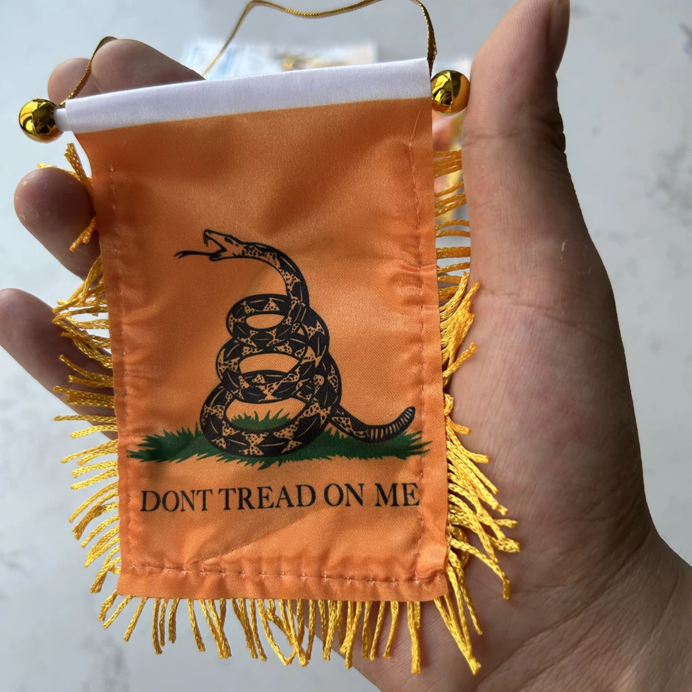 Bandera táctica Gadsden para ventana de coche, poliéster doble cara - imagen 4