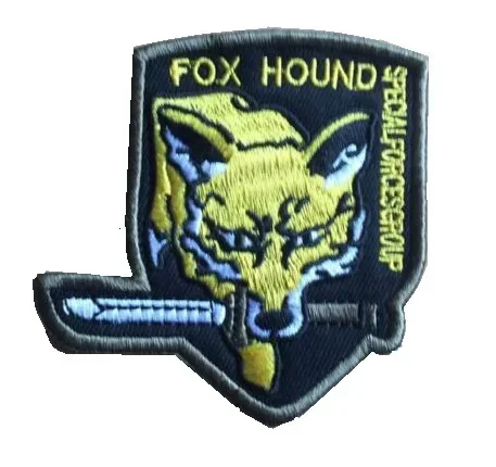 Parche bordado insignia táctica zorro, gancho trasero con bucle - imagen 3