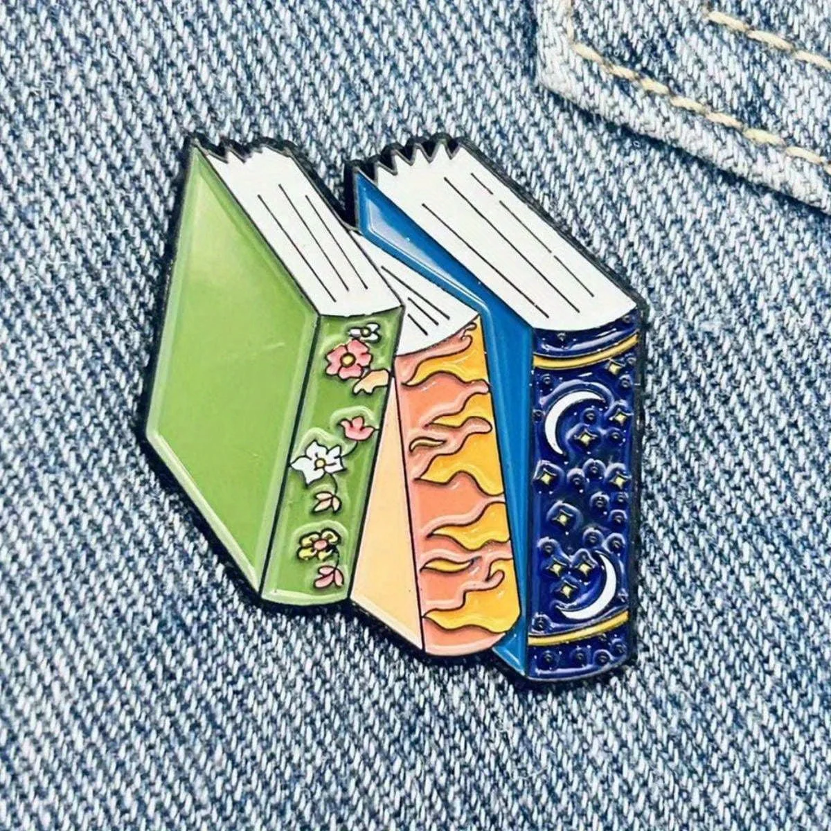 Broche de aleación libro dibujos animados – accesorio para mochila - imagen 2