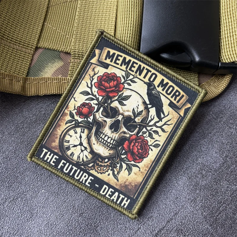 MEMENTO MORI parche táctico calavera estampada gancho y bucle - imagen 3
