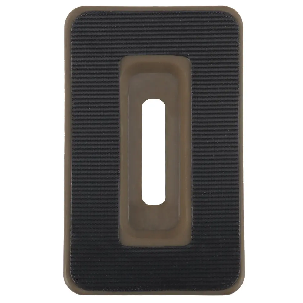 Colores disponibles BLK/TAN