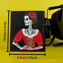 Parche insignia moral táctico chica calavera bordado gancho y bucle