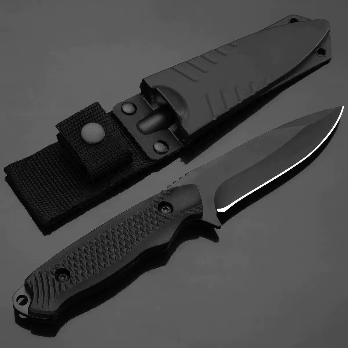 Cuchillo portátil para uso puntual