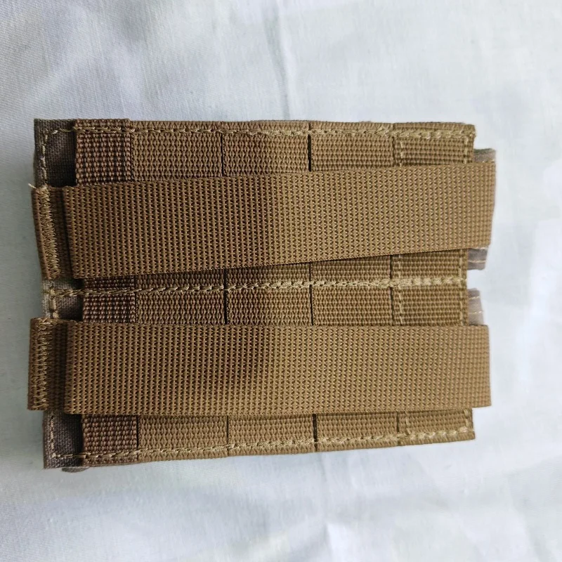Portacargadores MOLLE 9mm para cargadores de pistola - imagen 4
