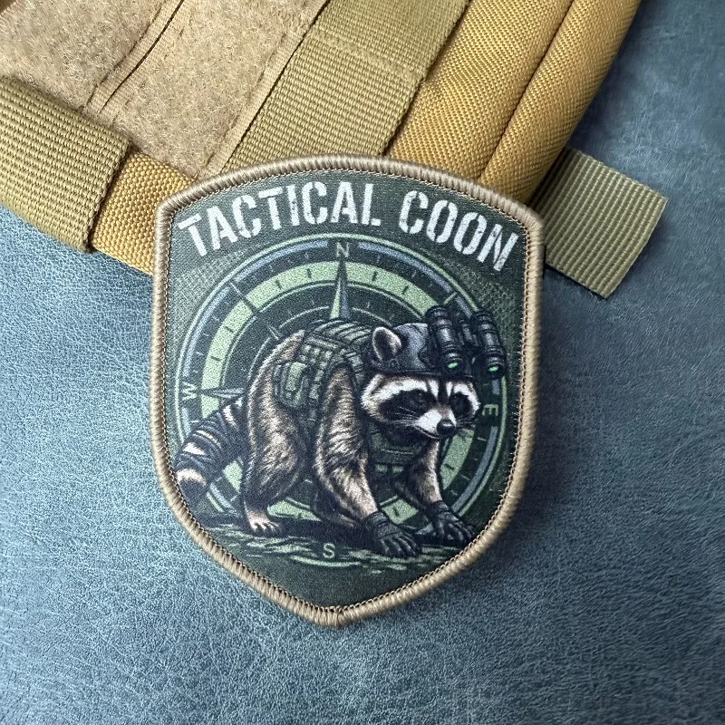 Parche táctico mapache con gancho y bucle para mochila - imagen 3