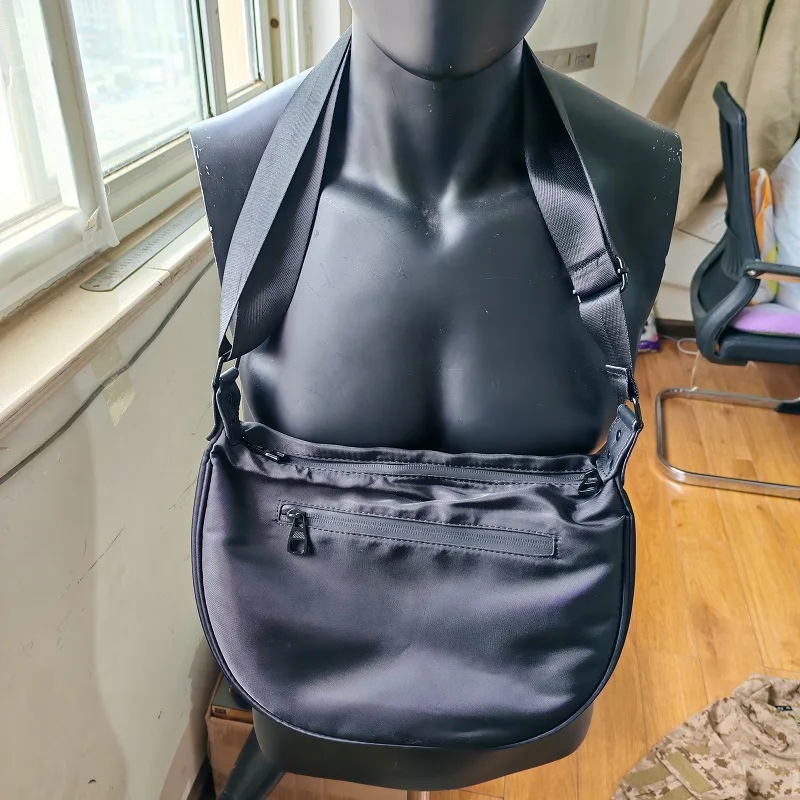 Bolsa bandolera táctica outdoor para viajes y entrenamiento - imagen 3
