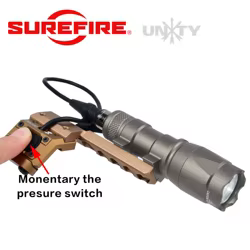 SureFire M600/M300: linterna táctica con montura Unity y doble interruptor