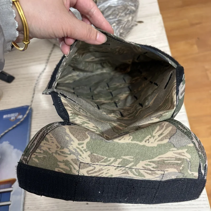 Bolsa táctica MOLLE para hidratación 500D - imagen 3