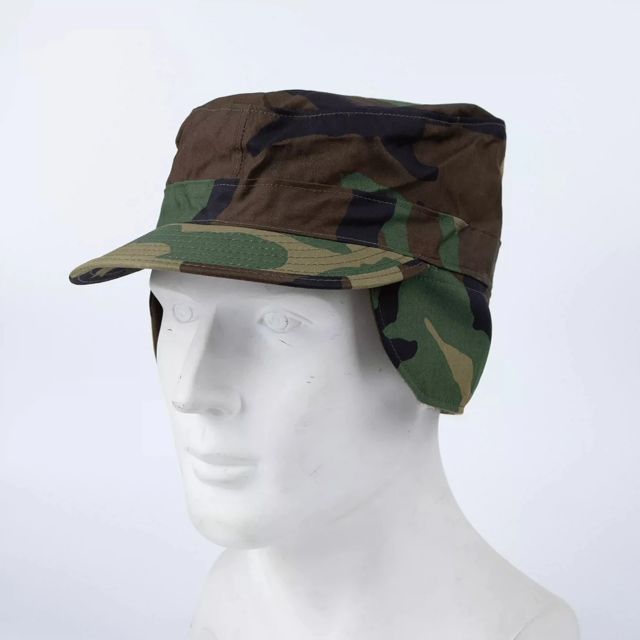 Gorra táctica militar con camuflaje y protección para las orejas - imagen 5
