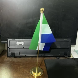 Bandera de escritorio Sierra Leona en poliéster nacional