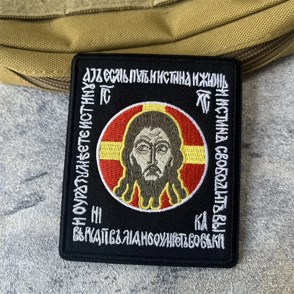 Parche táctico Victoria V con velcro para mochila MOLLE - imagen 4