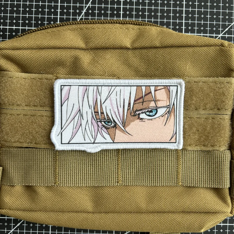 Parche identificativo Jujutsu Kaisen Satoru Gojo – velcro para mochila - imagen 2