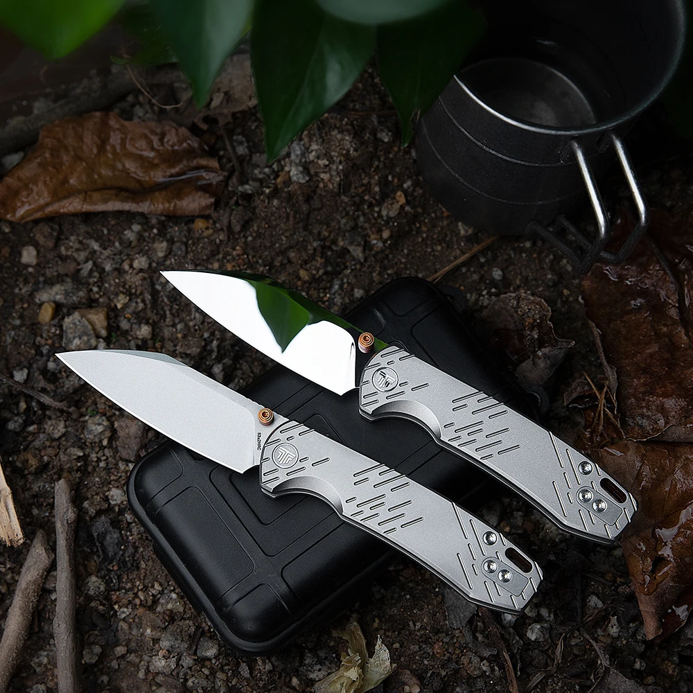 TRIVISA Firefly Ultra-M, navaja plegable de titanio para camping