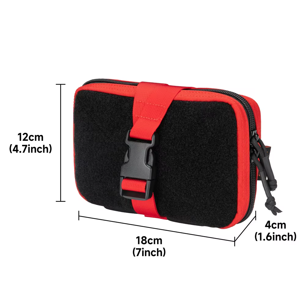 Bolsa táctica para kit de primeros auxilios en uso