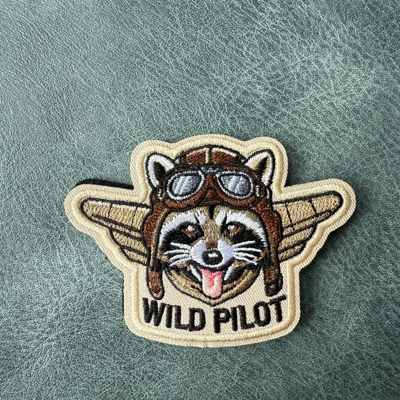 Parche táctico bordado mapache con velcro, insignia para mochila