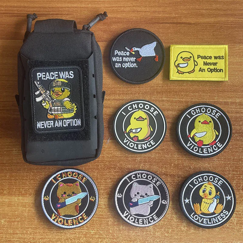 Parche bordado de moral con pato y arma, para equipamiento táctico - imagen 3