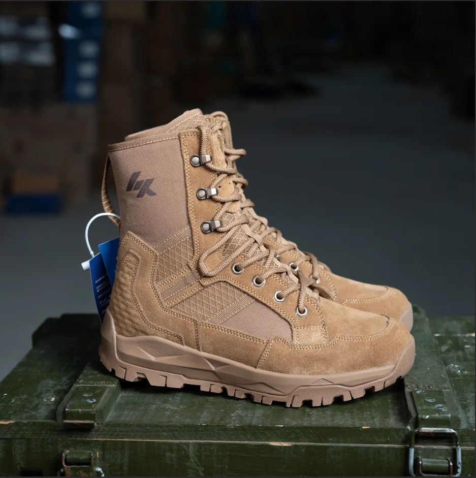 Botas estilo desierto con diseño militar
