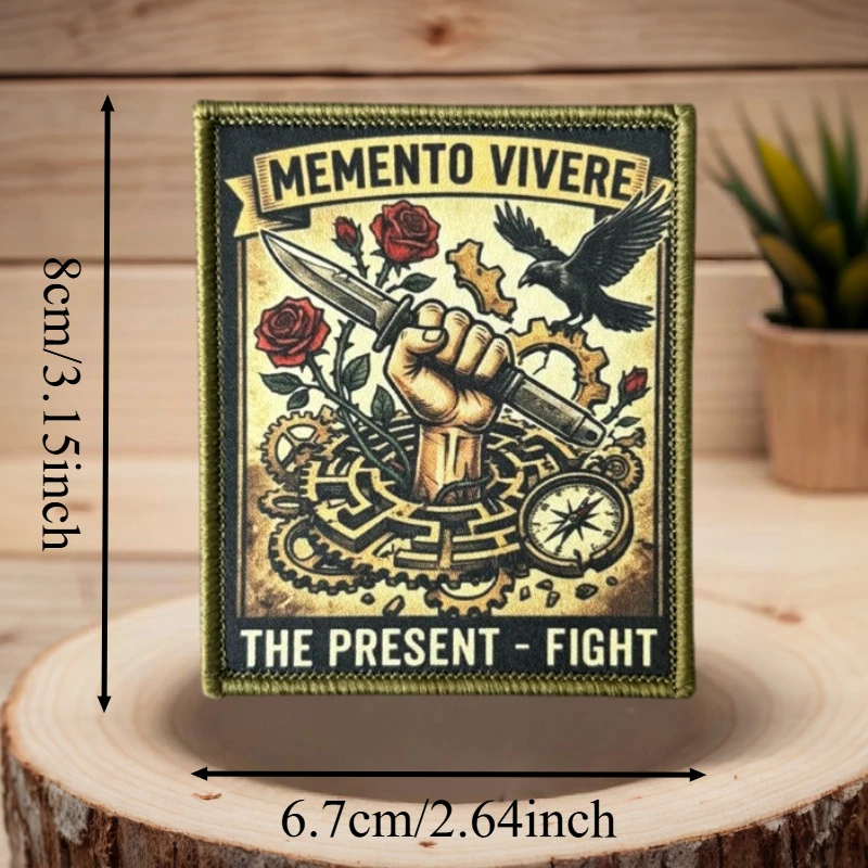Parche táctico bordado Memento Mori calavera con rosa y velcro - imagen 3