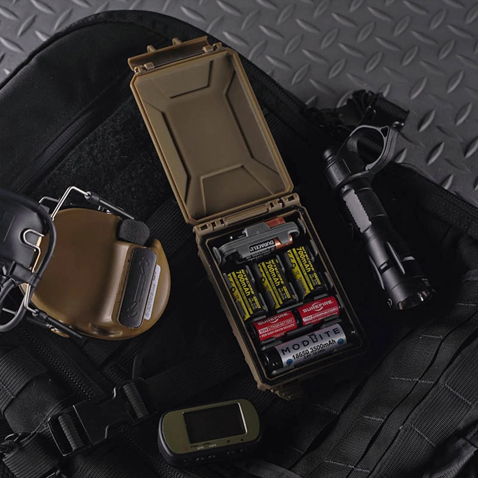 Porta baterías táctico MOLLE impermeable modular para chalecos - imagen 2