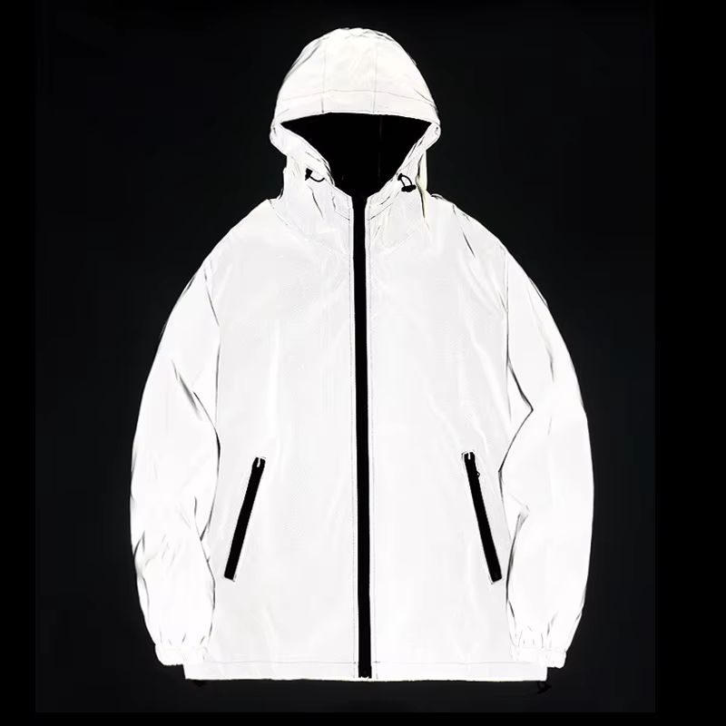 Chaqueta reflectante para hombre - abrigo ligero urbano con capucha - imagen 3