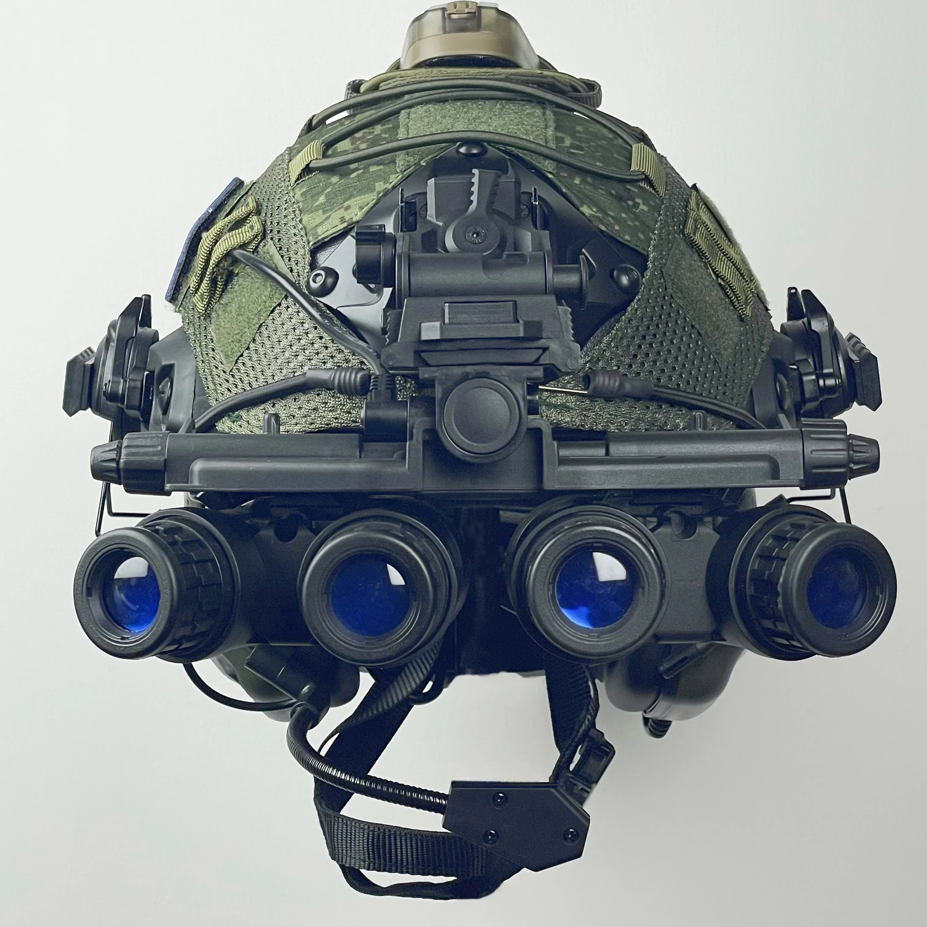 Equipo táctico para casco con protección y camuflaje ripstop verde - imagen 5