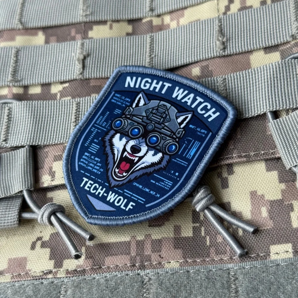 Parche táctico Night Watch Tech Wolf visión nocturna Velcro - imagen 3