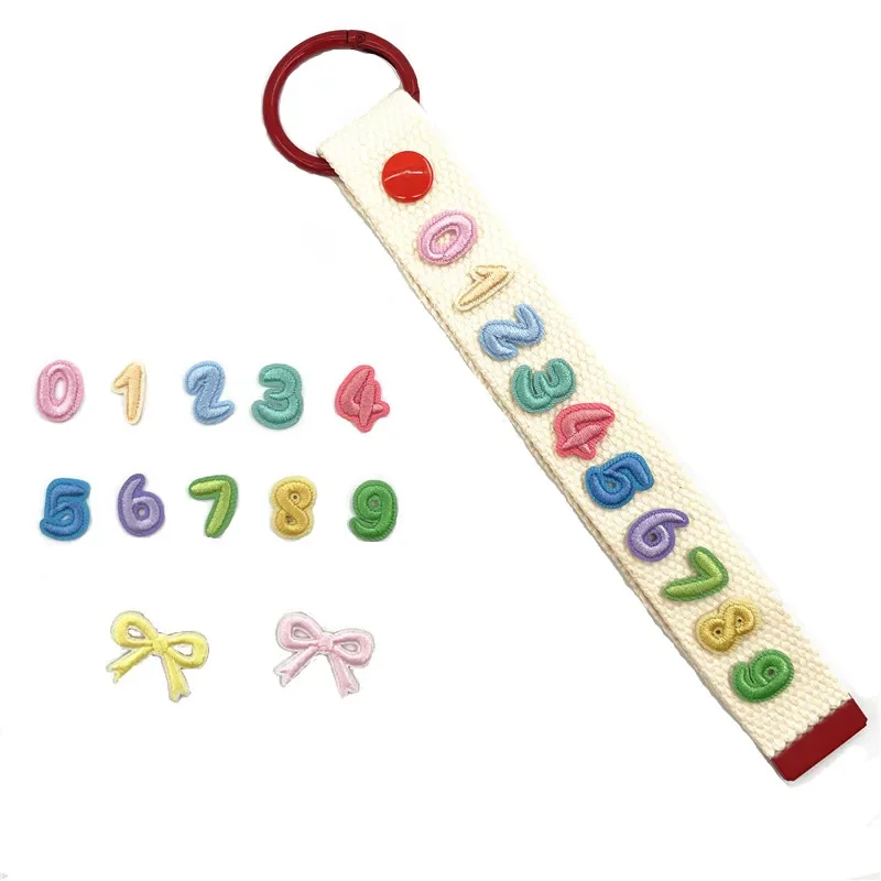 Parche adhesivo bordado alfanumérico de colores para accesorios - imagen 3