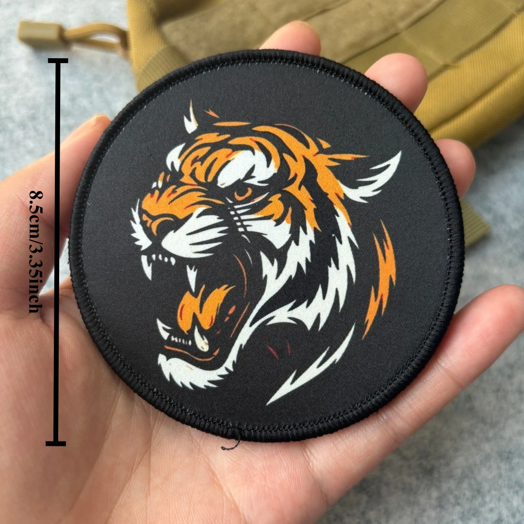 Parche táctico con gancho y bucle gatos tigres lobos y dragones - imagen 4