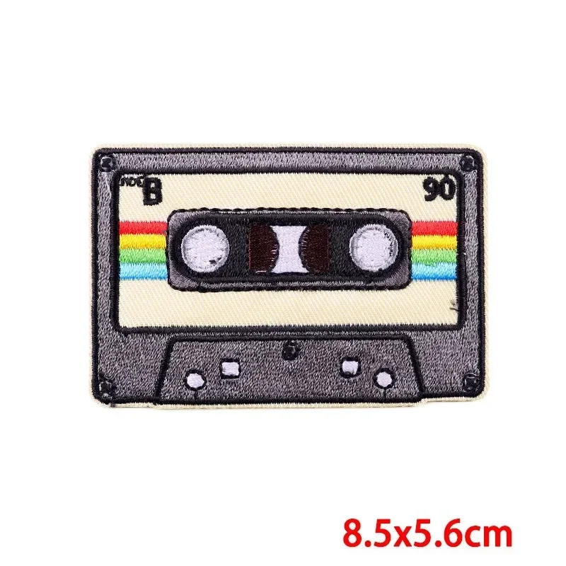 Parche bordado retro cassette de radio para planchar y coser
