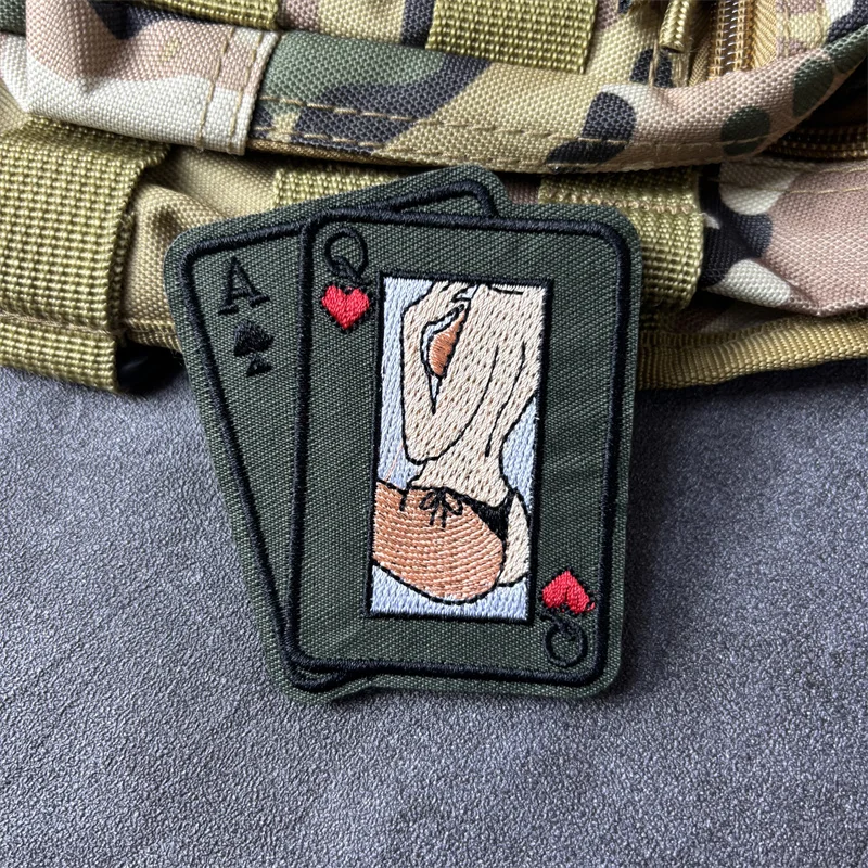 Parche bordado militar Black Ace y Red Queen con velcro