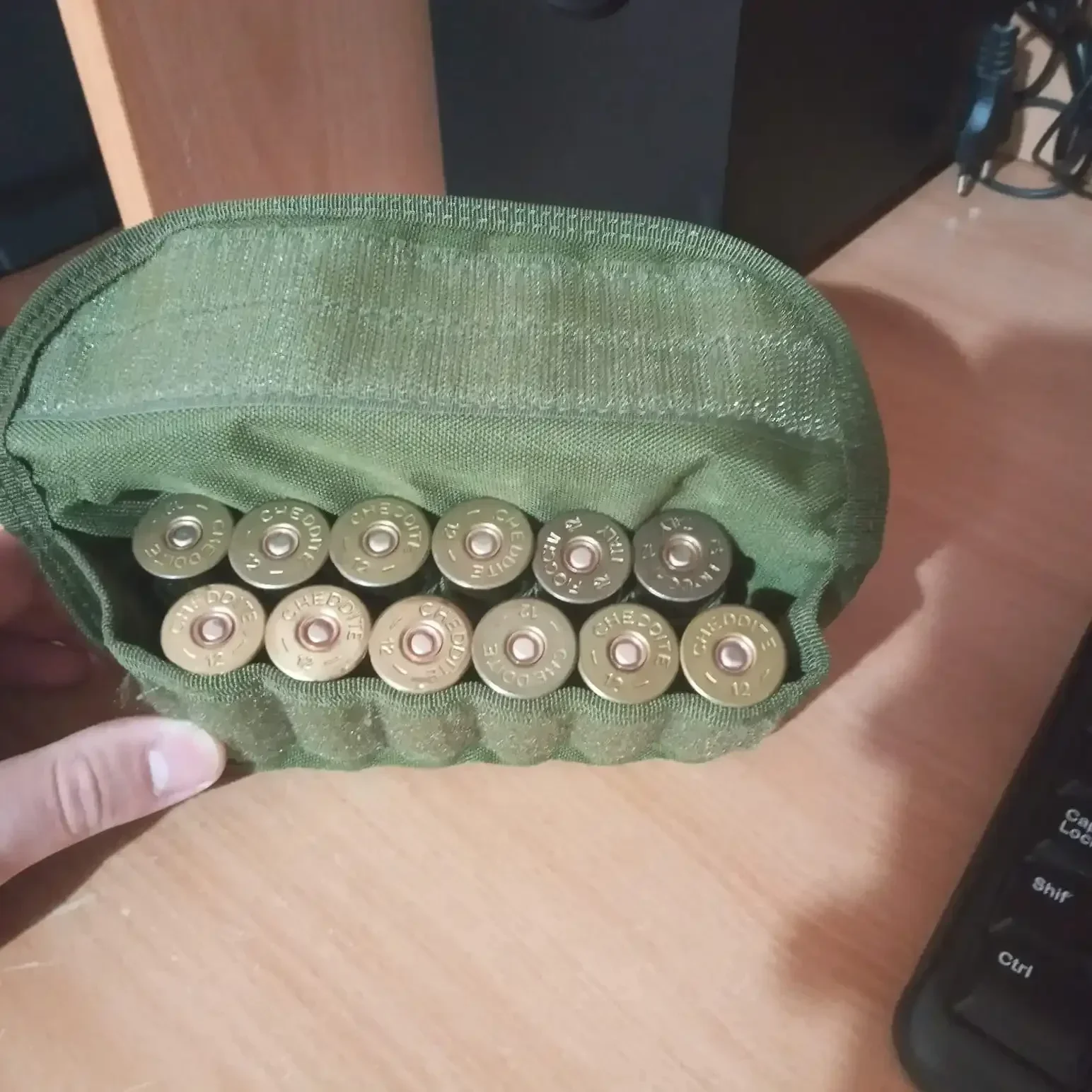 Bolsa MOLLE porta cartuchos escopeta de caza y recargas - imagen 5