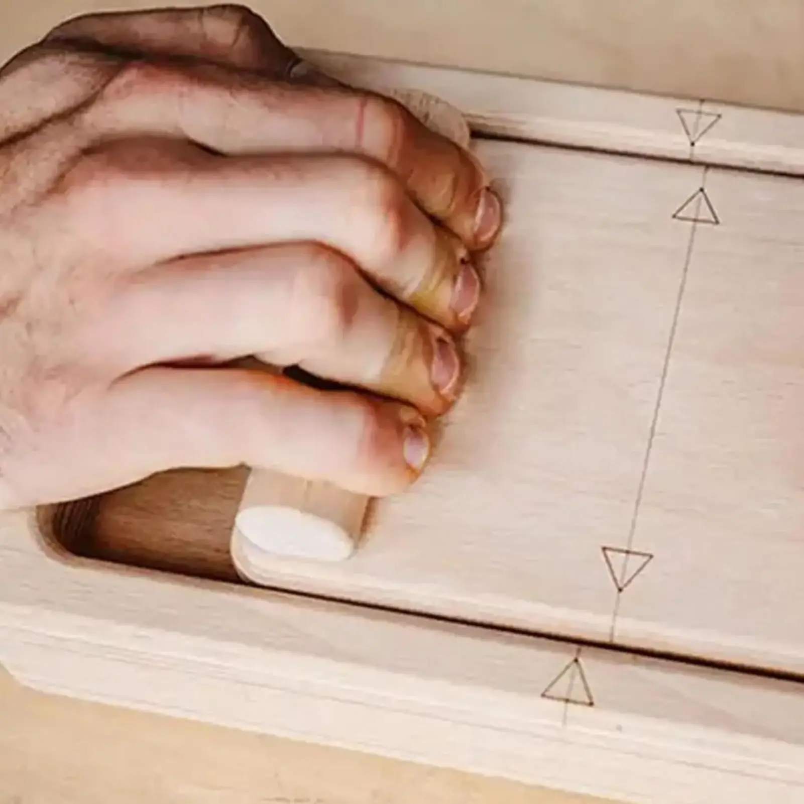 Entrenador de dedos y muñecas en madera para agarre escalada - imagen 4