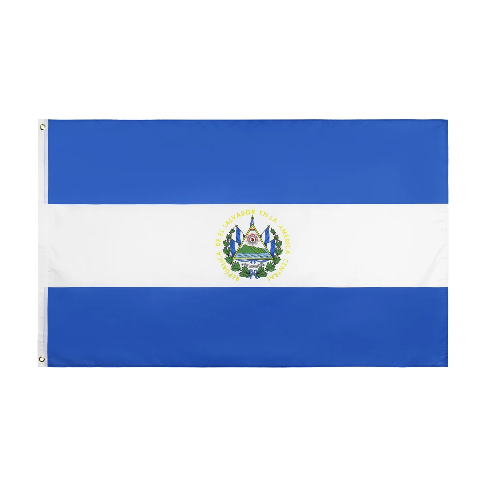 Bandera de El Salvador 90x150cm ondeando al aire libre